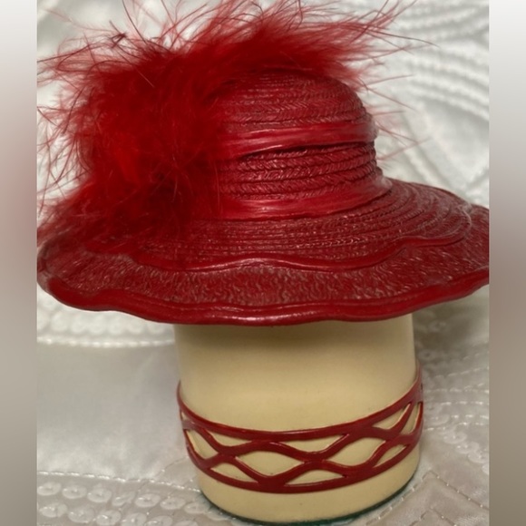 Vintage Sarna “Bedroom Eyes “ Hat Trinket Box - Picture 1 of 9